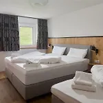 Alpenhaus Montafon By Pferd Auf Wolke Lejlighed