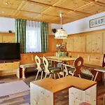 Alpenhaus Montafon By Pferd Auf Wolke Lejlighed