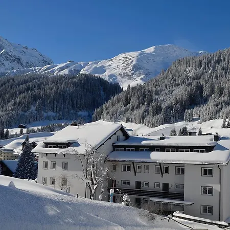 Alpenhaus Montafon By Pferd Auf Wolke شقة *