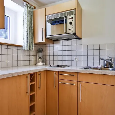 Alpenhaus Montafon By Pferd Auf Wolke